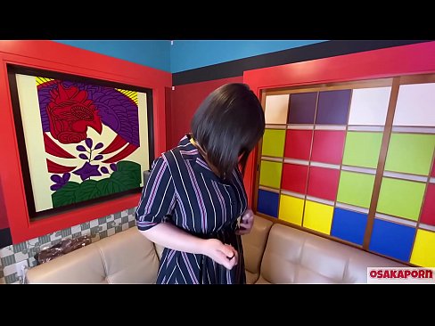 ❤️ Japanesch Cutie mat groussen Titten masturbéiert mat Sexspillsaachen an huet en Orgasmus. Si schwätzt an engem Interview iwwer hir fucking Erfahrung. Riesen Titten an haare Muschi krauchen haart. Osakaporn ️ Sexvideo op lb.sexeey.ru ☑